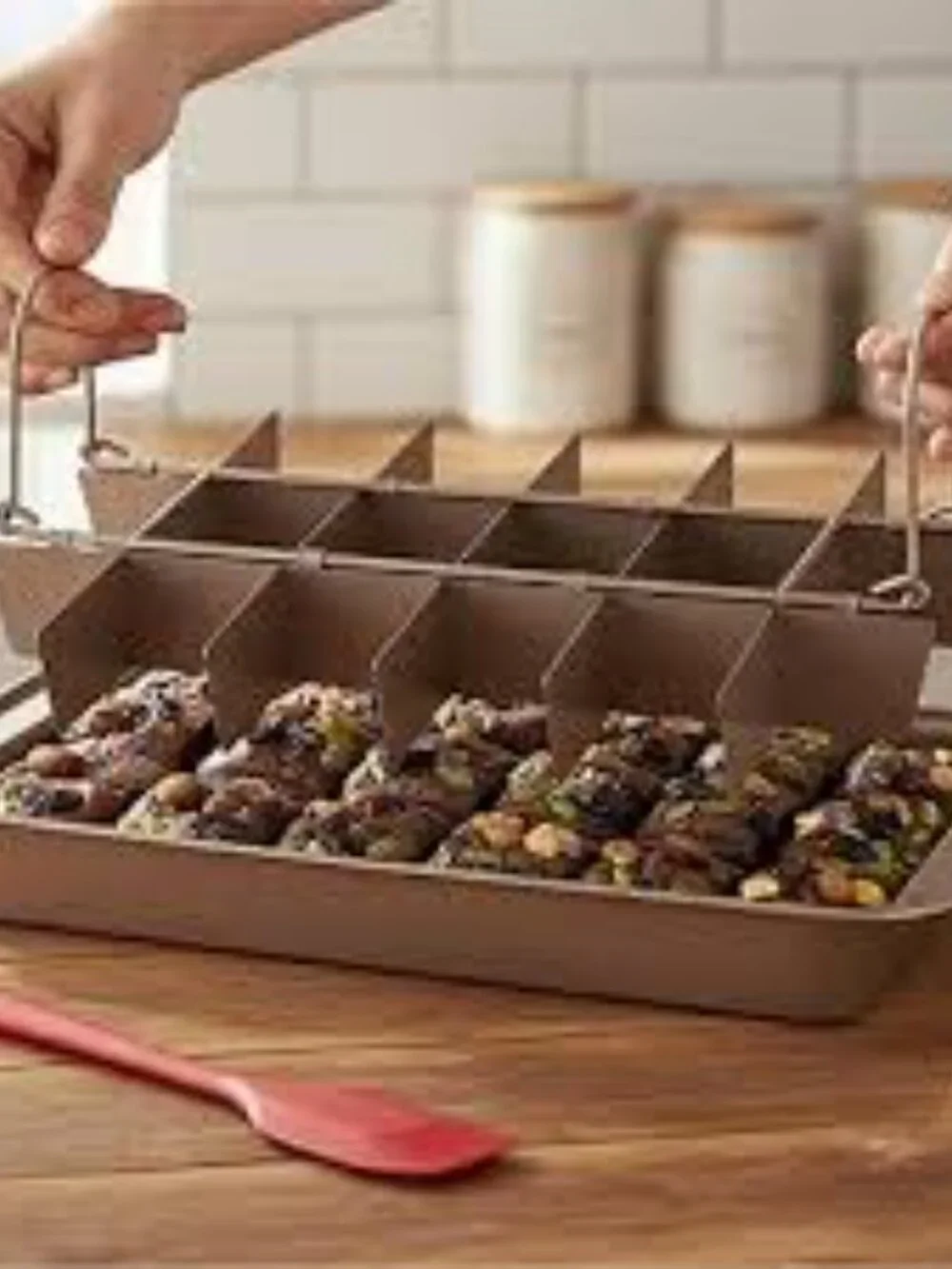 Brownie Cake Pan, 4 Piece Set with Divider